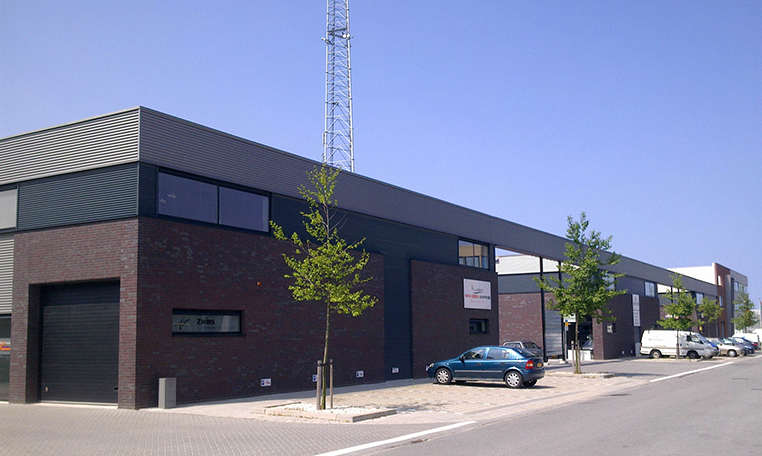 Bedrijfsgebouw Molenwatering